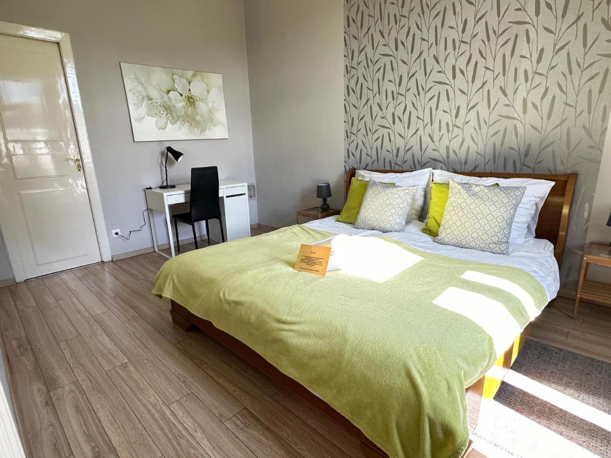 Orangehomes One Bedroom Cozy Apartment Budapest Bagian luar foto